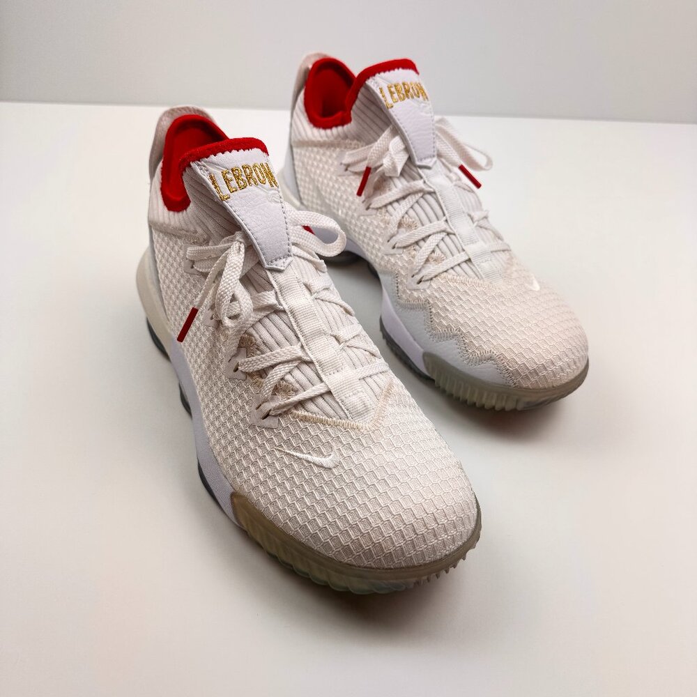 NWOB Nike | LeBron James 16 Low - Draft Night - White Ice Gold - Size 10.5